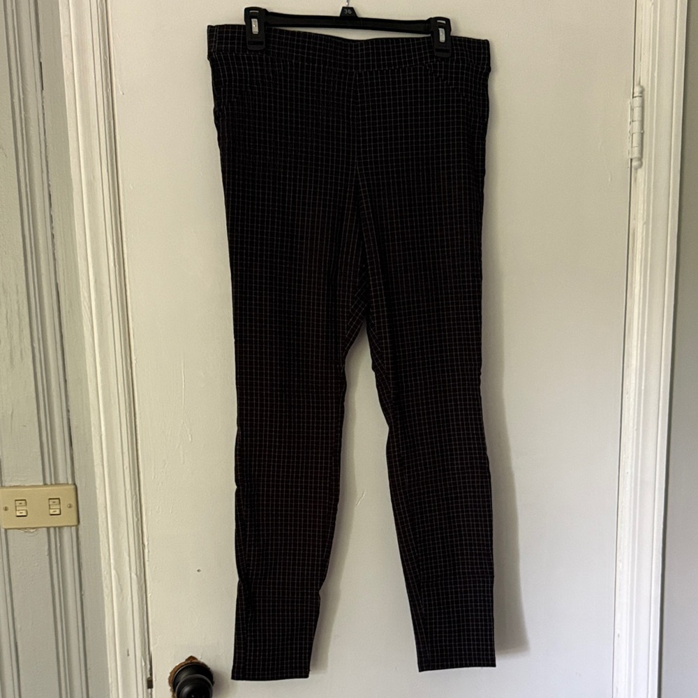 Simply Vera Vera Wang Women’s Dark Checkered Pants